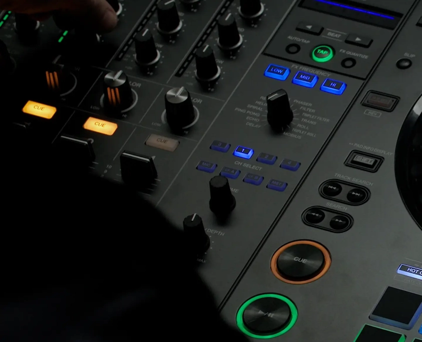 AlphaTheta XDJ-AZ Effect Section